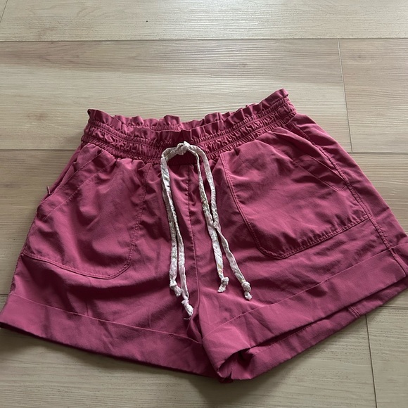 Zella Pants - Women's Zella Pink Casual Shorts size m